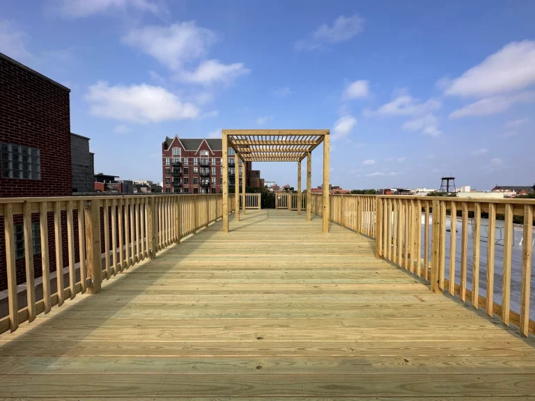 Pergola Chicago: Sophistication and shade in perfect harmony